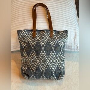 Trades of Hope Kindred Tote Bag